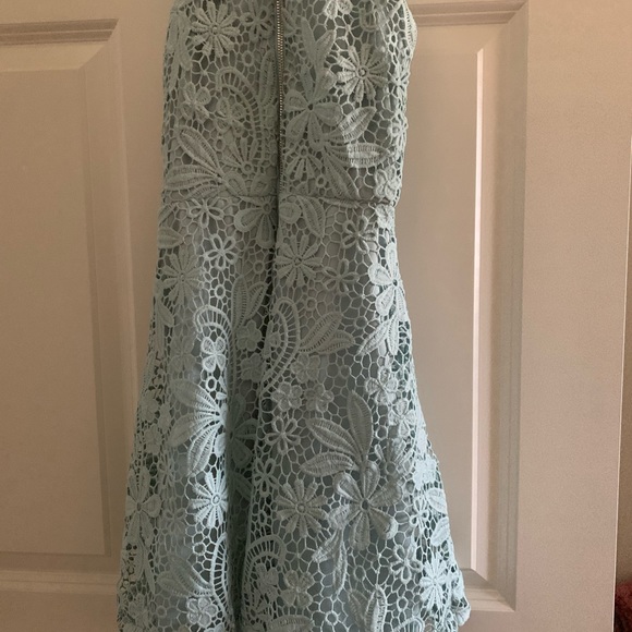 Lulus lace dress - Picture 7 of 16